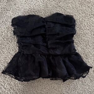 DO+BE Black Floral Strapless Peplum Top